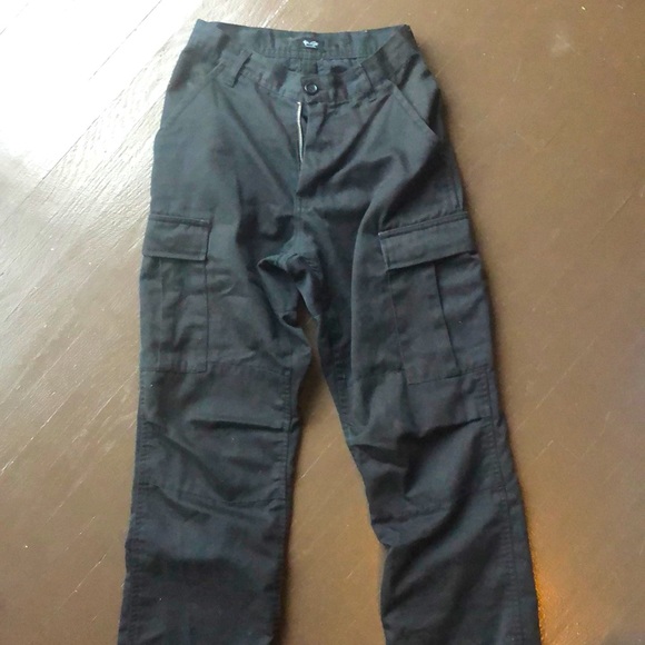 Brandy Melville Pants - J. Galt California/Brandy Melville cargo pants